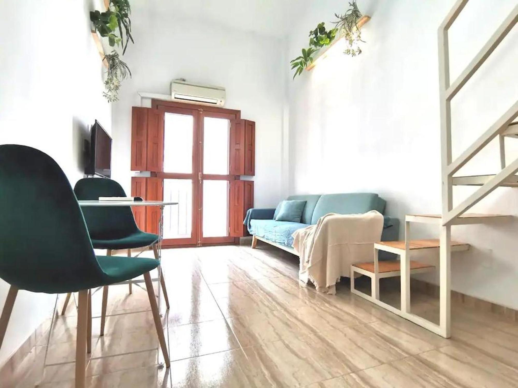 Puerta Elvira - Centro & Gran Via Apartment *